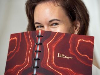 Šťastná to paní učitelka, která má své poznámky krásně a přehledně zapsané. 👩‍🏫 S nápady a poznámkami zapsanými do...