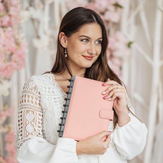 Soukromě pozoruji, že čím dál více lidí se při psaní poznámek vrací k papíru. 📝 Když si člověk potřebuje srovnat myšlenky,...